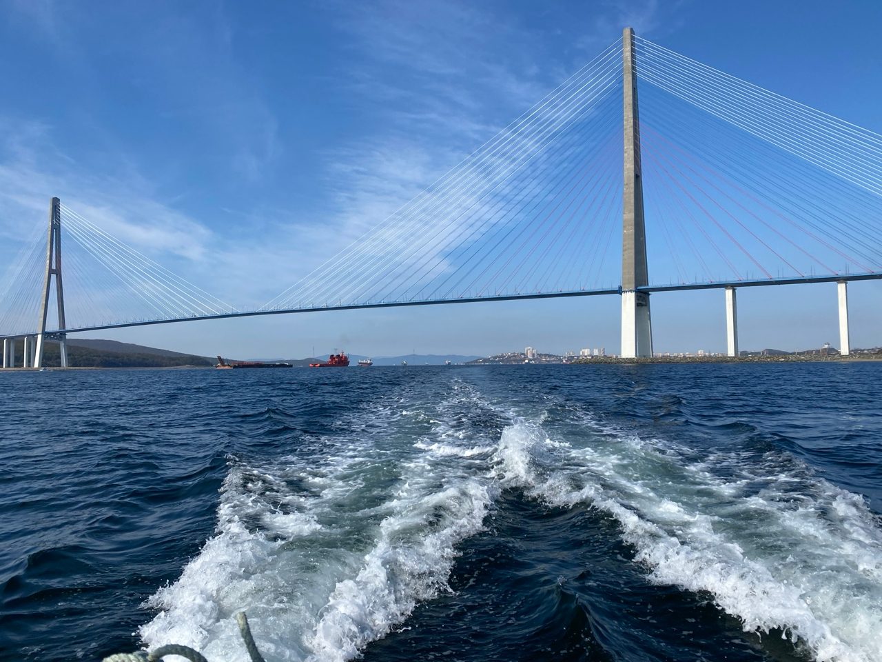 Evening boat trips — photo 2